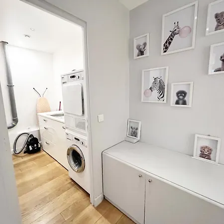 Urbanflat 166 - Luxury In The Center Of Appartamento