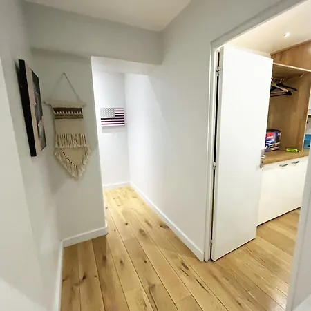 Urbanflat 166 - Luxury In The Center Of Appartamento Parigi